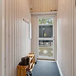 Nyaraló Amitola - 800m From The Sea By Interhome *